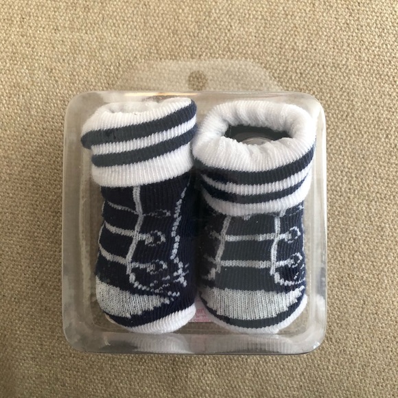 Swiggles infant booties - Picture 1 of 2